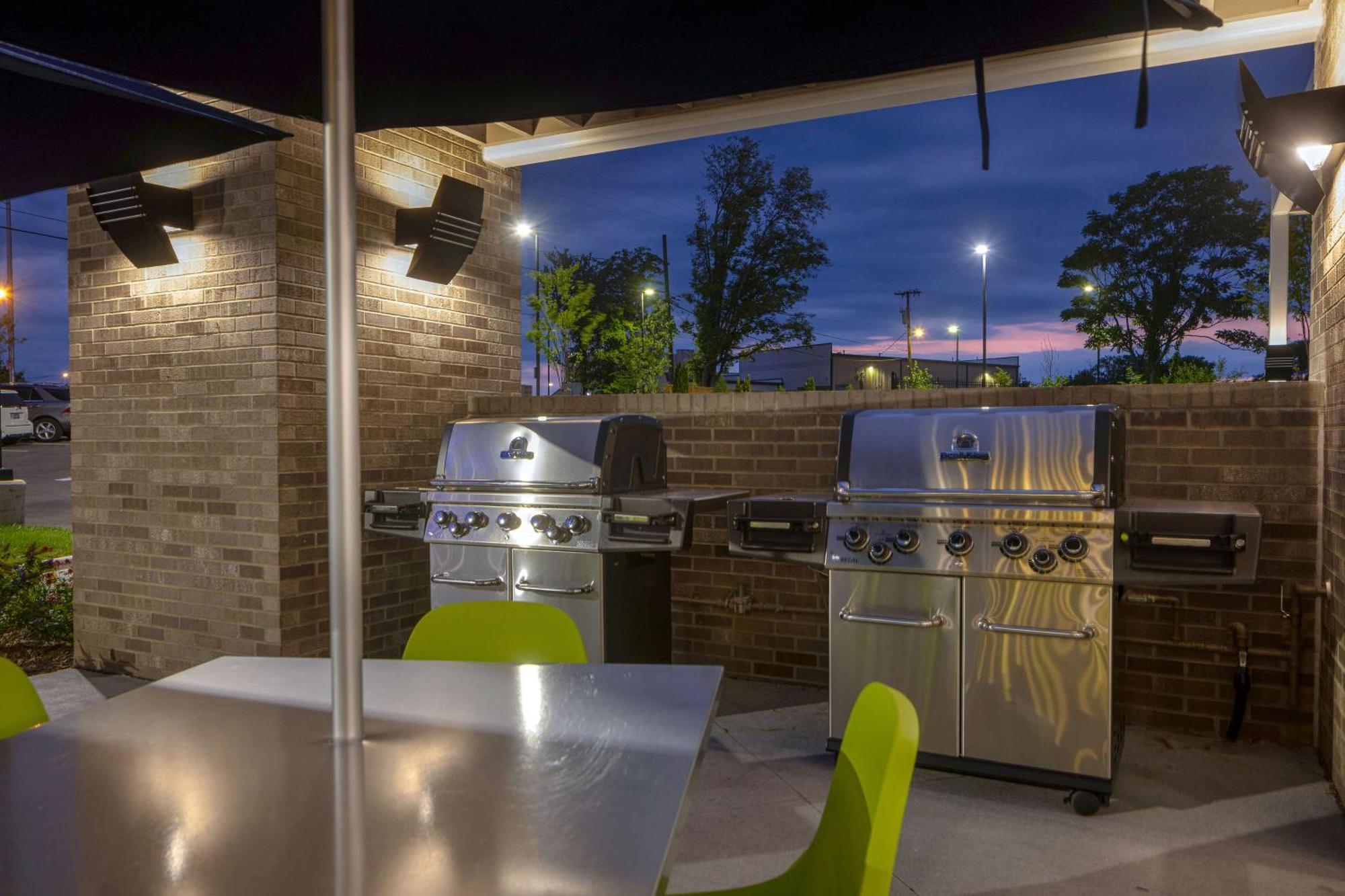 Home2 Suites By Hilton Nashville Downtown-Metrocenter Exteriör bild